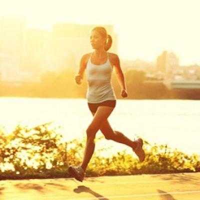 Có nên tập thể dục khi đau mỏi?